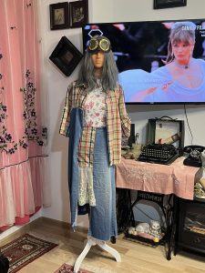 Read more about the article Din dragoste pentru modă și natură, o pledoarie pentru upcycling